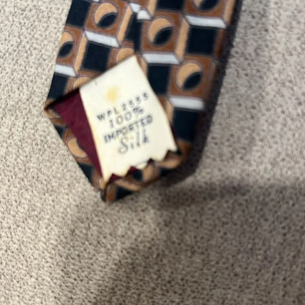 Vintage Kelly 1 silk tie